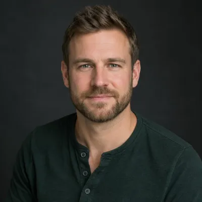 Ryan Mitchell, guide author
