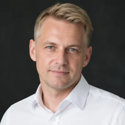 Tomasz Wójcik, autor poradnika